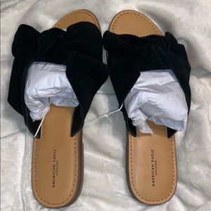 BOW SLIDES